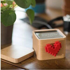 Lovebox Heart Color & Photo Messenger Box